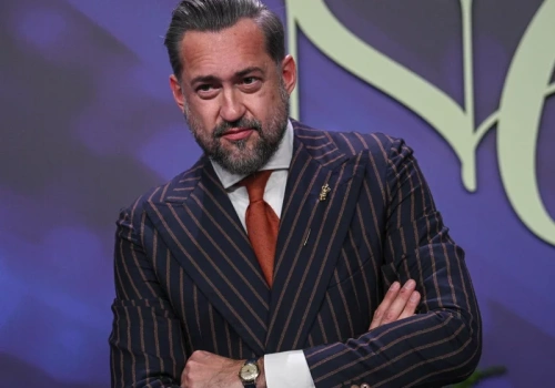 Gwiazdor TVN zapłacił za wywiad w znanym podcaście. Stawki są wysokie