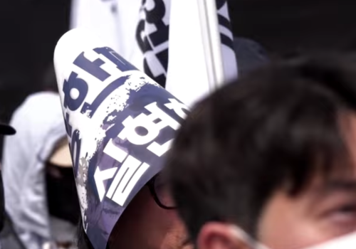 400 tys. dol. premii albo strajk. Samsung na krawędzi gigantycznego kryzysu