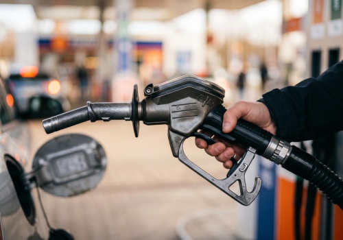 Maksymalne ceny paliw znów w górę