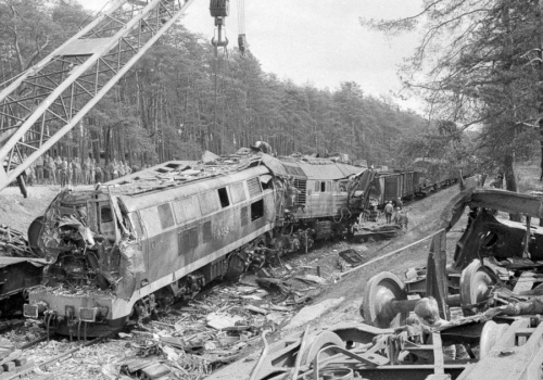 Gdzie jest pierwszy wagon? Przestał istnieć. Zginęli niemal wszyscy, którzy do niego wsiedli