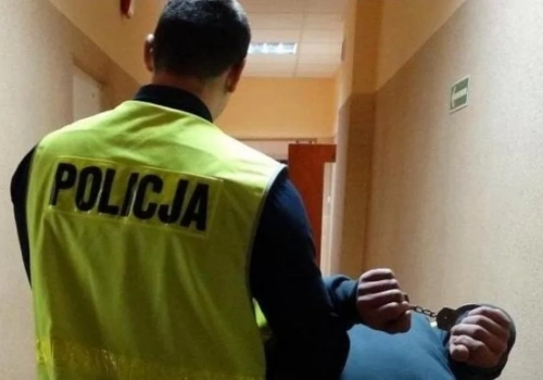 Przez piwo trafił do więzienia. Mieszkaniec Ciechanowa zatrzymany przez policję