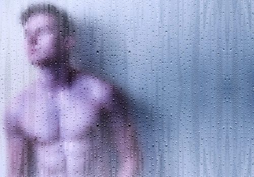 Trener nagrywał młodych piłkarzy Lecha Poznań pod prysznicem. Klub natychmiast go wyrzucił!