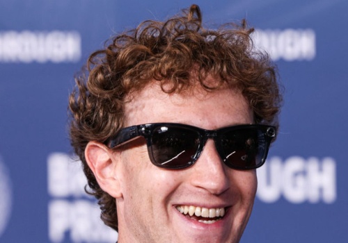 Trzęsienie ziemi na Facebooku. Tysiące pracowników na bruku