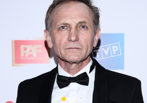 Andrzej Chyra zagra papieża Jana Pawła II. Prywatnie krytykuje Kościół: siła polityczna