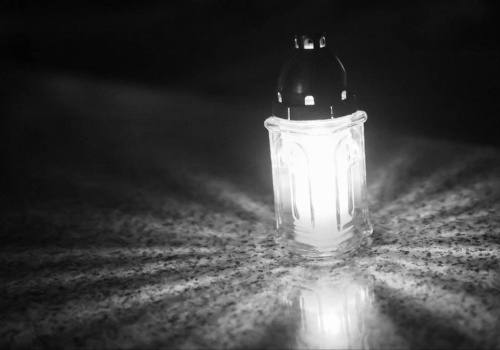 Dramatyczna śmierć kolarza. Zmarł wskutek powikłań po urazie kolana