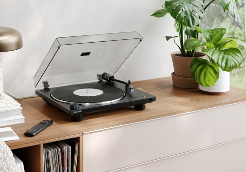 SHARP RP-TT100 – analogowy gramofon z cyfrowym wyjściem