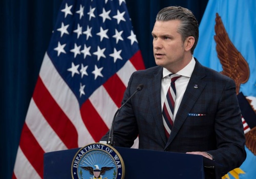 Najpierw wyciekła notatka, teraz Hegseth ostrzega Europę. 