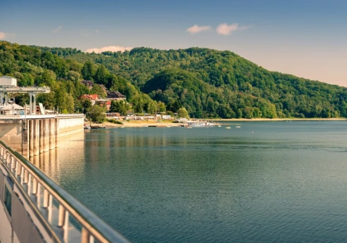 Polski klasyk na majówkę. Piękne krajobrazy i ciekawe atrakcje