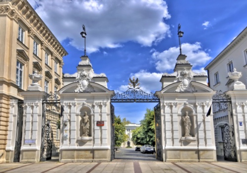 Atak na Uniwersytet Warszawski. Dane studentów wyciekły do sieci