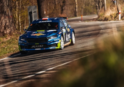 Byśkiniewicz najlepszy na testowym – ruszył 54. Rajd Świdnicki