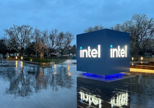 Akcje producentów chipów biją rekordy – Intel wyznacza tempo całemu sektorowi