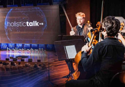 Koncert, niezwykli ludzie i idee. Tak zapowiada się Holistic Talk 2026