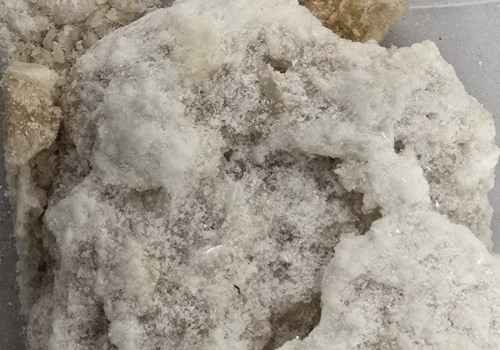 129 gramów narkotyków przy 39-latce. Zatrzymanie w powiecie tureckim