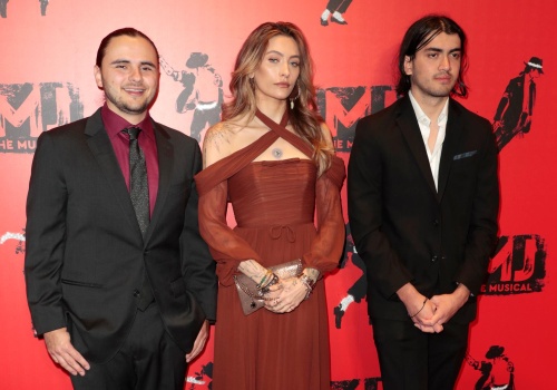 Dzieci Michaela Jacksona dorosły. Kim są dziś i jak wygląda ich życie?