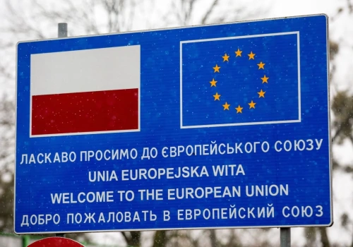 Zmiany dla cudzoziemców w Polsce. Pracodawcy: będzie chaos i paraliż