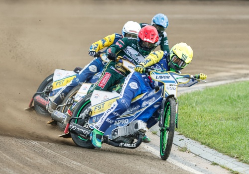 Żużel. Włókniarz w końcu bez wstydu! Spacerek PRES Toruń (RELACJA)