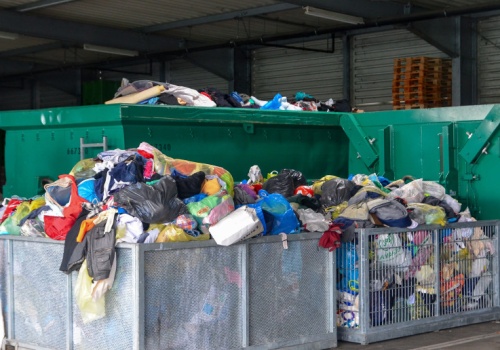 Koniec przyjmowana ubrań do PSZOK. Mieszkańcy muszą radzić sobie inaczej