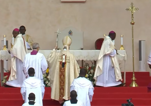 Ostatnia homilia Leona XIV w Afryce: Kto wierzy, ma życie wieczne- rozstrzygający wybór