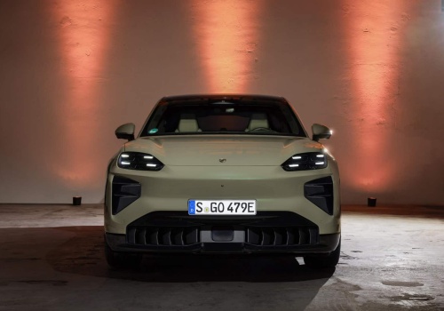 Porsche prezentuje kolejnego, elektrycznego SUV-a. Oto Cayenne Coupe