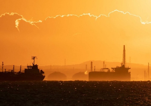 Stare tankowce w pośpiechu przywracane, czyli czemu Iran nie może wstrzymać wydobycia – nawet jeśli nic na nim nie zarabia