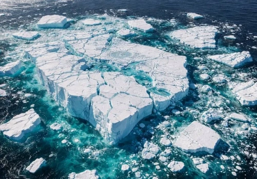 Największa góra lodowa się rozpadła. Przerażający widok z satelitów