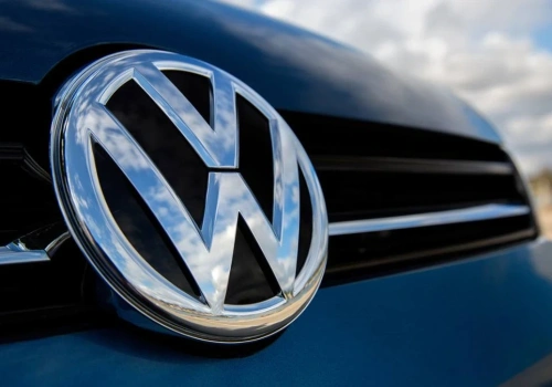 Wybuchowa propozycja w Niemczech: VW będzie produkował auta chińskich marek?