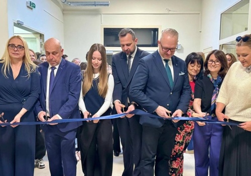 Nowa hala sportowa w Olsztynie otwarta. Uczniowie wracają do gry