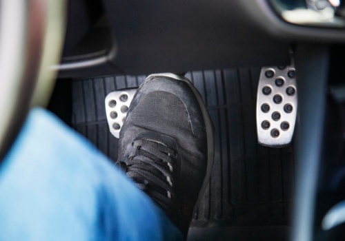 Największy koszmar kierowcy. To ostatnie ostrzeżenie, zanim auto przestanie hamować