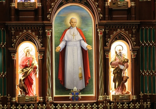 Rocznica kanonizacji Jana Pawła II dla tej parafii ma szczególne znaczenie