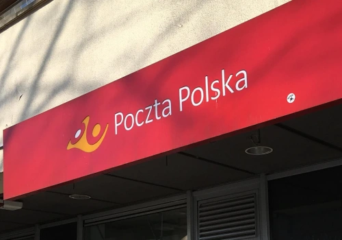 Poczta kupuje wozy pancerne. Będzie w nich wozić gotówkę