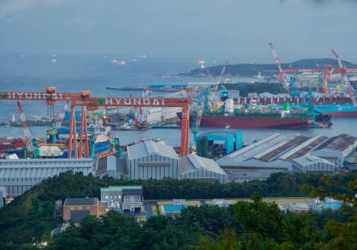 Polski gazoport powstaje w ekspresowym tempie. Kluczowy moment w Korei Południowej