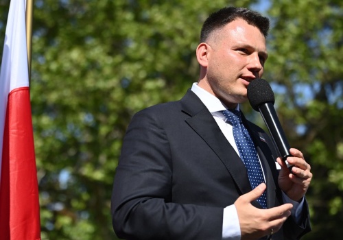 Dlaczego rząd dba tylko o siebie i nie interesuje się bezpieczeństwem Polaków?