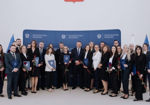 Prokuratura. Wręczono nominacje i uhonorowano urzędników z regionu