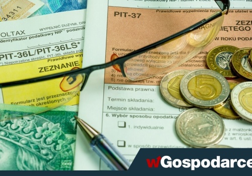 Kiedy PIT się sam składa?