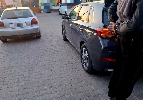 Pijany kierowca Audi próbował uciekać przed policjantami. Miał blisko 2 promile alkoholu