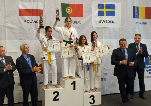 Lena Santarius mistrzynią Europy, Jan Malina z medalem. ME w karate kyokushin po pierwszym dniu