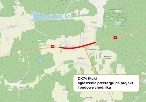 Nowe chodniki przy DK74 w Klukach koło Bełchatowa. Będzie bezpieczniej dla pieszych