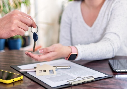 Czekać czy kupować? Co dalej z cenami mieszkań?