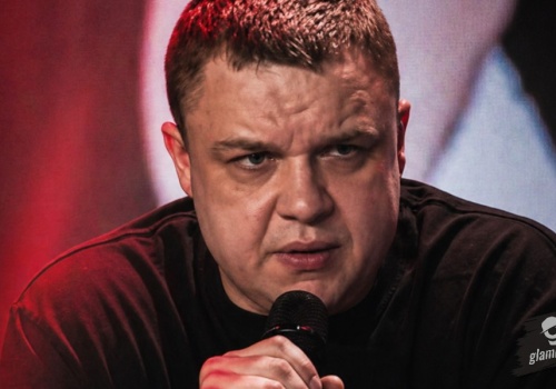 Dwóch raperów na dzisiejszej gali Prime 16. Jeden z nich w walce wieczoru