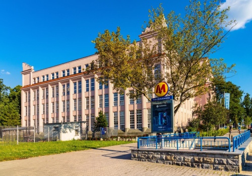 „Droga energia dusi naszą gospodarkę”. Ekspert bije na alarm