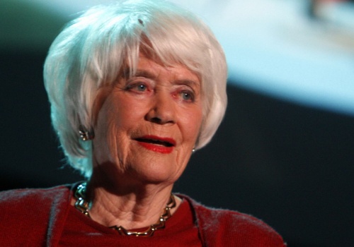 Przez sztuczną szczękę zerwała zaręczyny ze znanym aktorem. 