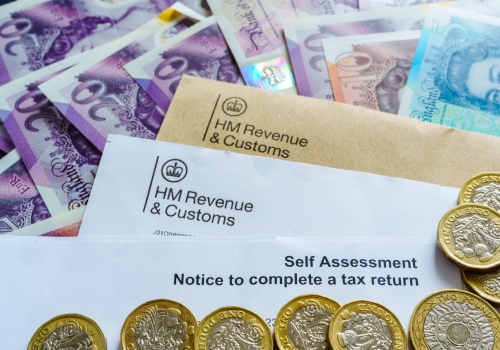 Uwaga na HMRC scam! Polacy w UK tracą nawet £300. Jest nowa metoda weryfikacji