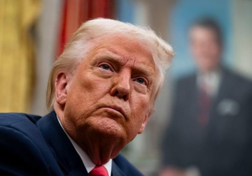 Trump próbuje przekupić producentów stali i aluminium z Kanady i Meksyku aby przenieśli się do Stanów