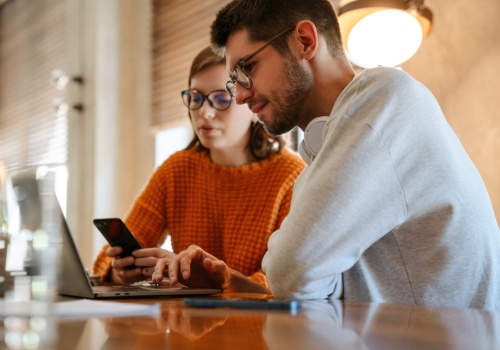 Na równość kobiet i mężczyzn poczekamy 50 lat. Polska daleko w tyle