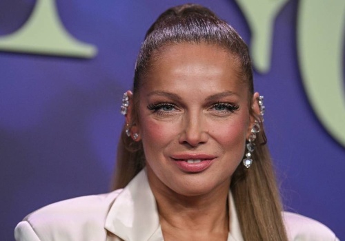 Koszula po dziadku? Teraz to hit sezonu. Nosi ją Joanna Liszowska