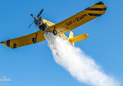 Akcja strażaków w Jedlinie-Zdroju. Płonie las w trudnym terenie