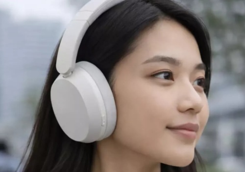 Xiaomi wchodzi w nowy segment. Oto co oferują nauszne Redmi Headphones Neo