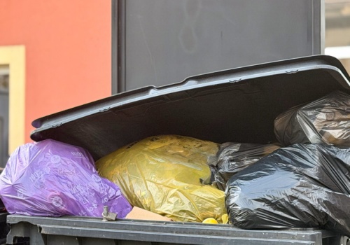 Jeszcze jeden kolor worka zamiast kaucji? Tego nawet nikt nie policzył