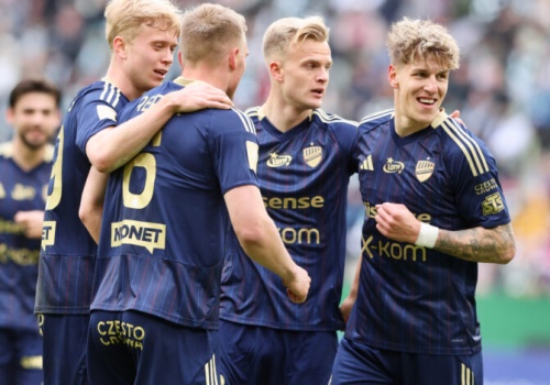 Raków zabójczy na finiszu. Medaliki triumfują po golu w końcówce meczu!