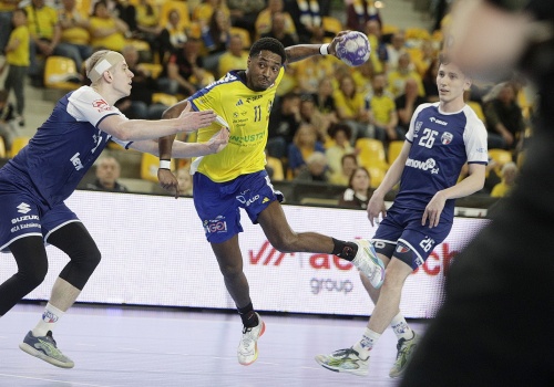 Industria postawiła kropkę nad i